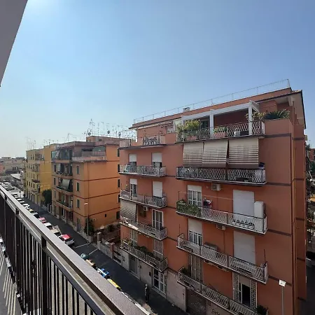 True Essence Of * Roma